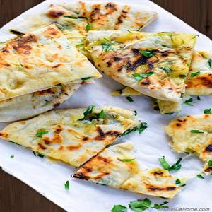 Tandoori Cheese Naan