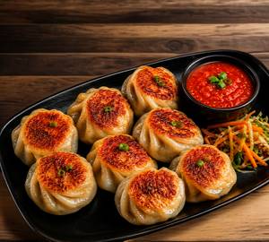 Pan fried momo [5 pieces]