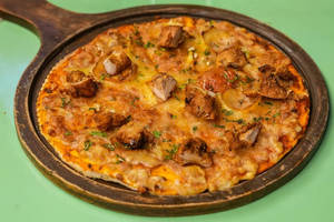 Chicken Tikka Pizza