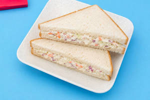 Coleslaw Sandwich