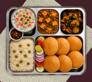 Matar paneer thali