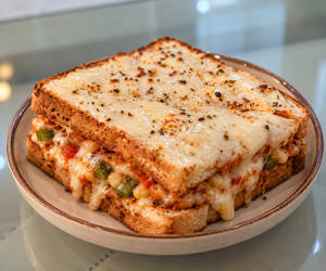 Pizza Stuffing Sandwich