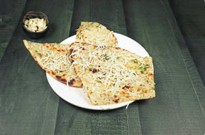 Butter Cheese Garlic Naan