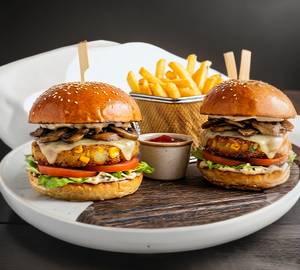 Shroom Story Burger (X2) + Sprite 250 Ml (X2)