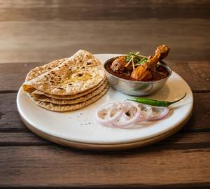 Roti With Chicken Kosha Combo