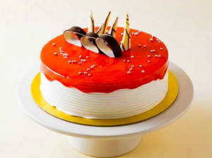 Strawberry Sunshine Cake 1 Kg