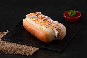 Paneer Hot Dog