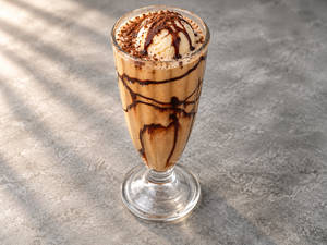 Cold Coffee With Ice Cream (300ml)