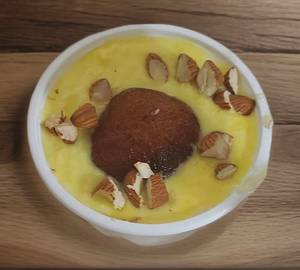 Kesar Rabri With Gulab Jamun [100 Grams]