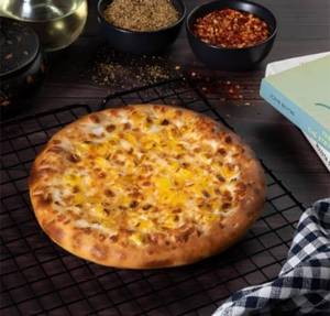 Tandoori Cheese Corn Pizza