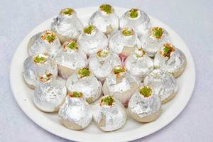 Kaju Kalash