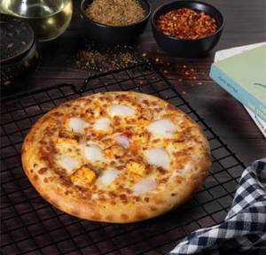 Onion + Paneer Pizza