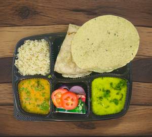 Pithala bhakari Thali