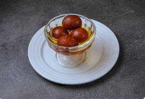 Gulab Jamun (1 Pc)
