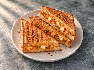 Paneer Peri Peri Sandwich