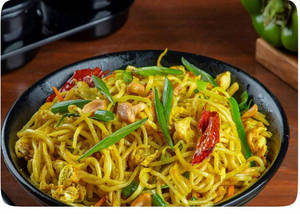 Chicken Signapore Noodles