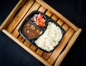 Veg Fried Rice with Veg Manchurian Gravy [2 Pieces]