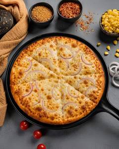 Classic Onion Delight Pizza