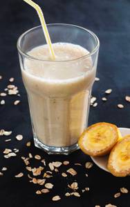 Banana With Dry Fruits
