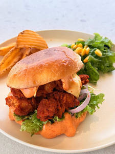 Crunchy Chicken Burger