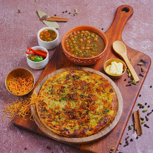 Bhujiya Masala Amritsari Kulcha