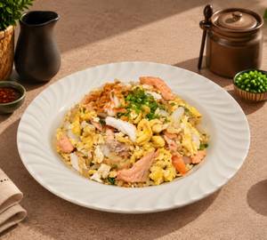 Fried Rice With Seafood And Vegetables