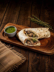 Chicken Kalimiri Tikka Roll