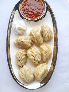Steam Chicken Momos