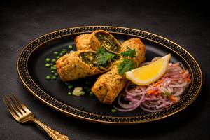 Koyla's Papad Roll