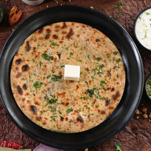 Whole Wheat Paneer Pyazz Tandoori Parantha