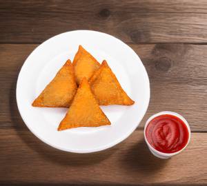 Veg Samosa (4 Pcs)