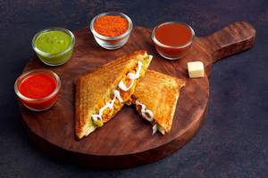 Peri Peri Paneer Sandwich