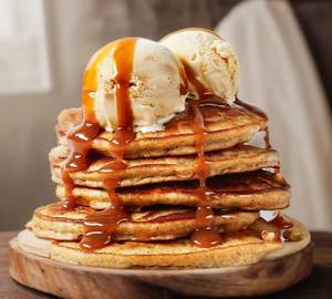 Pancake (with Ice Cream)
