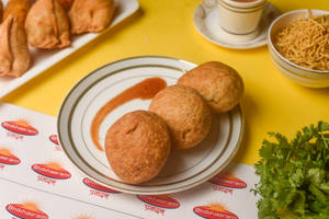 Khasta kachori [fresh]