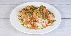 Falhari Dahi Aloo Tikki