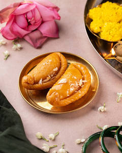 Gujia(desi Ghee)