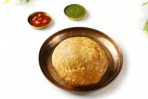Pyaaz kachori  [1 pc]