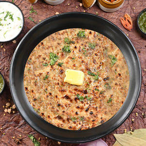 Paneer Pyaz Parantha