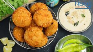 Farali Vada 4 Pcs