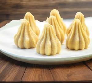 Kaju Modak 11 Pcs