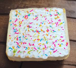 Fresh Vanilla Cheesecake Square 500 Gm