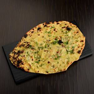 Cheese garlic naan  [1 pc]
