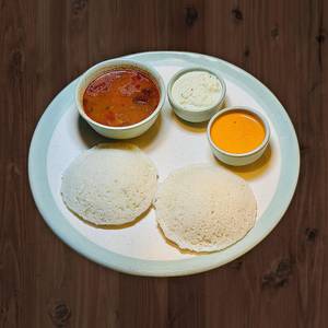 Steamed idli