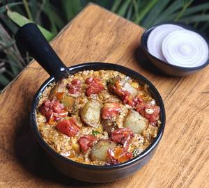 Aloo Tomato