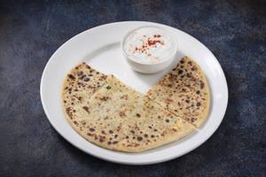 Aloo pyaaz paratha  [1 pc]