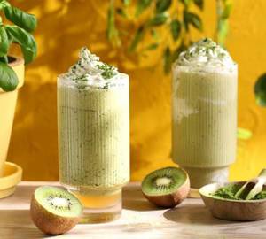 Kiwi milk shake