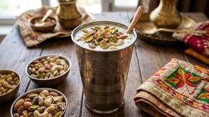 Patiyala Dry Fruit Lassi