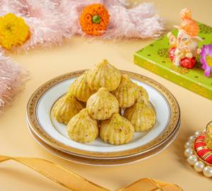 Kaju Modak