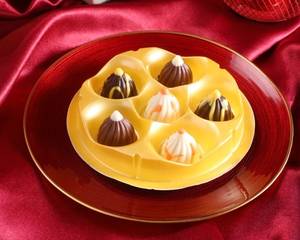 Assorted Chocolate Modak (Pack Of 6)