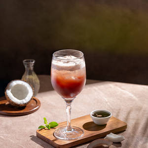 Mocktail Tropical View